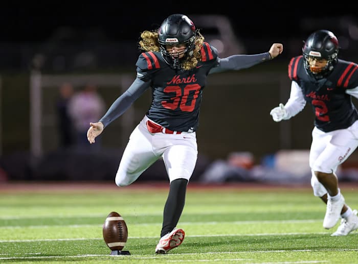 Lee's Summit North Lee's Summit West Missouri football 10-13-23 David Smith 23849